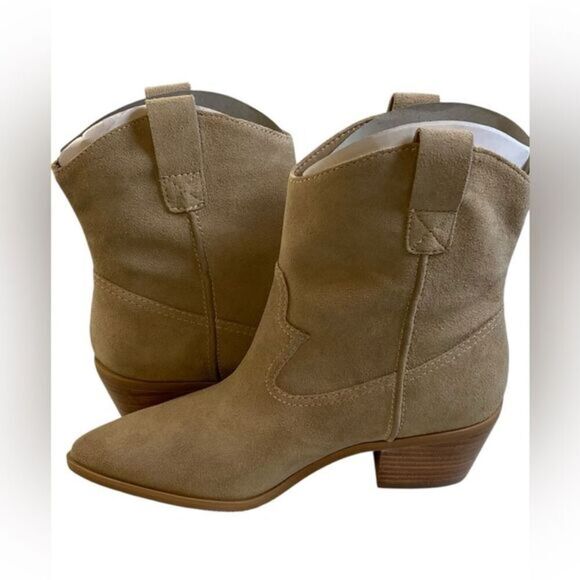 NIB Lisa Vicky Women’s Sway V Taupe Split Suede Short Pull On Boots - Size 7 - Picture 1 of 13